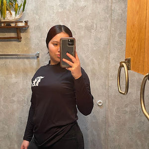 Meet your Posher, Ibeth